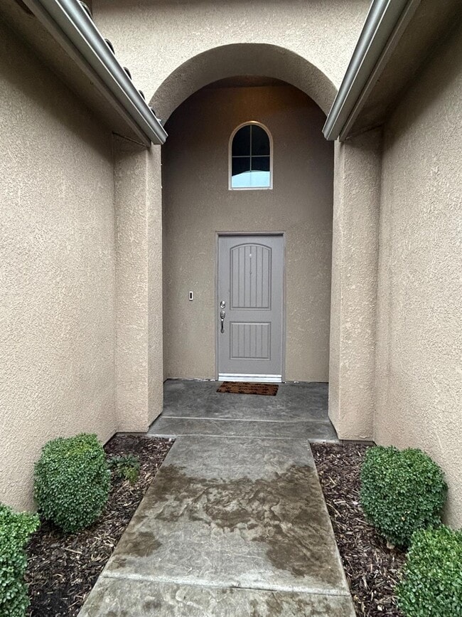 Photo - 2656 Cherry Tree Dr