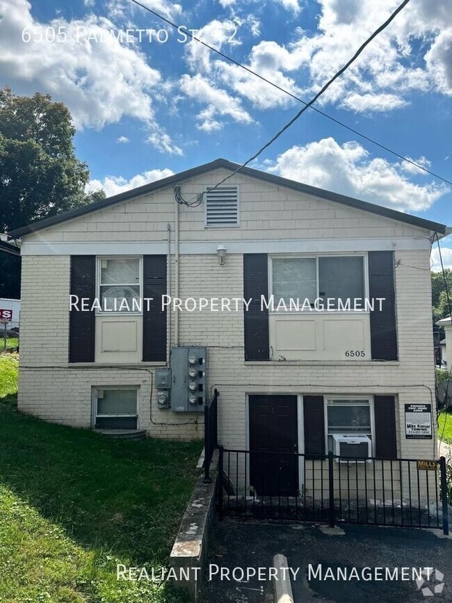 Building Photo - 6505 Palmetto St Unit 2 Rental