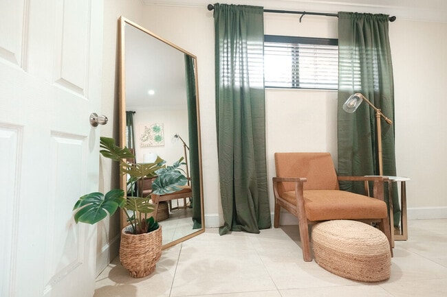 Photo - 960 NE 90th St Unit ID1255502P