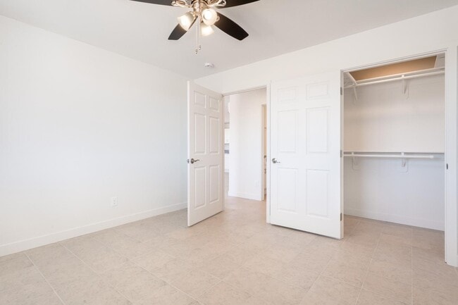 Photo - 537 E Ash St
