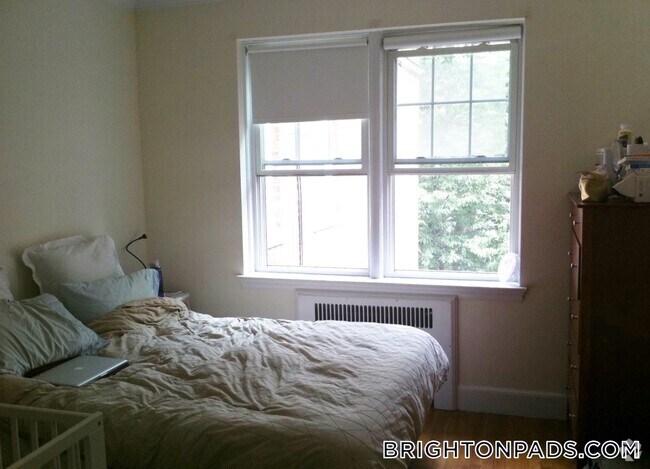 Building Photo - 75 Kilsyth Rd Rental