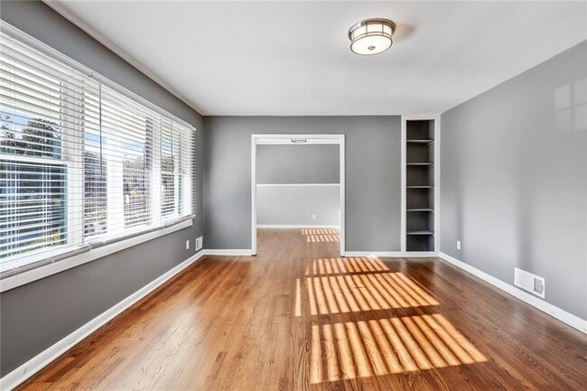 Photo - 2341 Rubart Dr