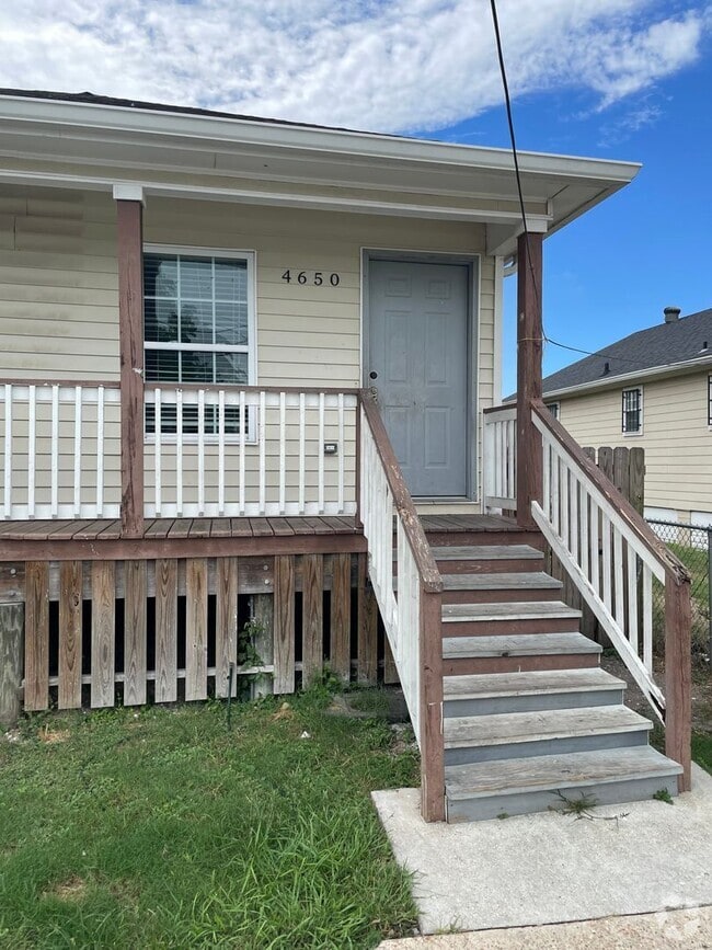Building Photo - 4650 Laine Ave Unit 4650 Laine Avenue, New Orleans Rental