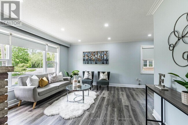 Photo - 39 Meadowland Dr