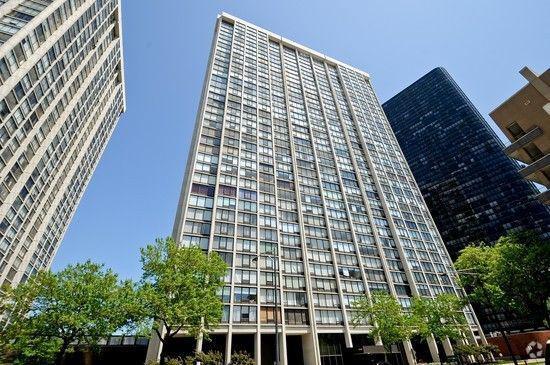 Building Photo - 5445 N Sheridan Rd Unit 3209 Rental