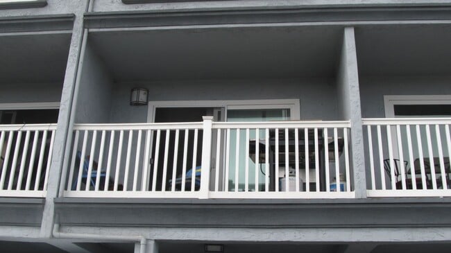 Photo - Steps from the beach in Imperial Beach