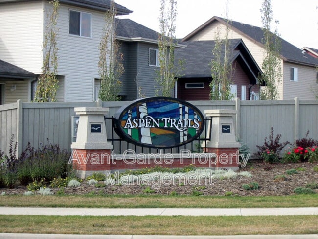 Photo - 367 Ascott Crescent
