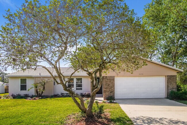 Photo - 1175 Lambert Ln