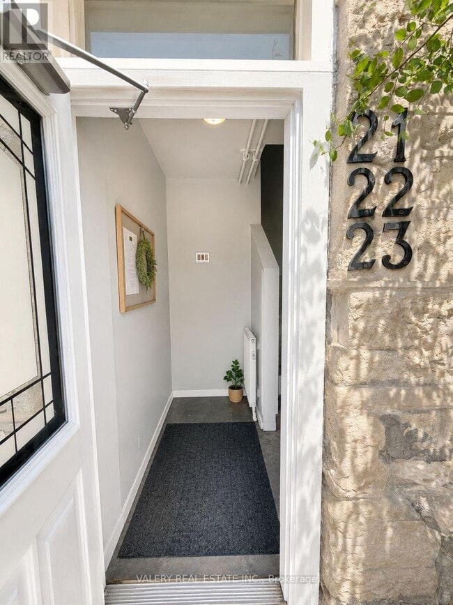Photo - 220 Gordon St Unit 23