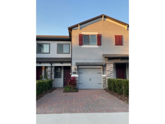 Nearly New Gated 3 Bedroom Townhouse with ... - Nearly New Gated 3 Bedroom Townhouse with ...