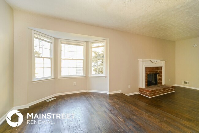 Photo - 801 Redland Dr