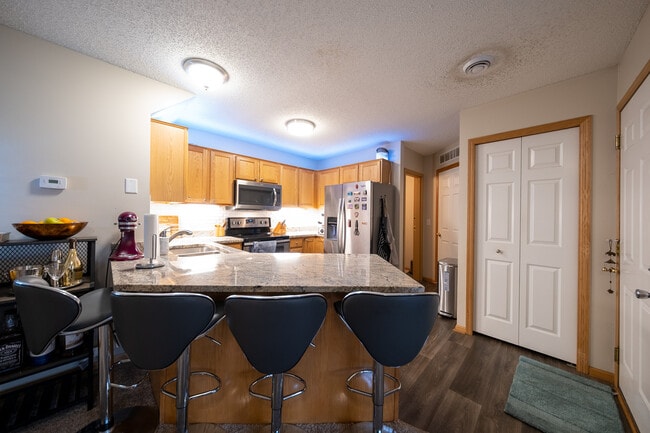 Photo - 17526 Gillette Way