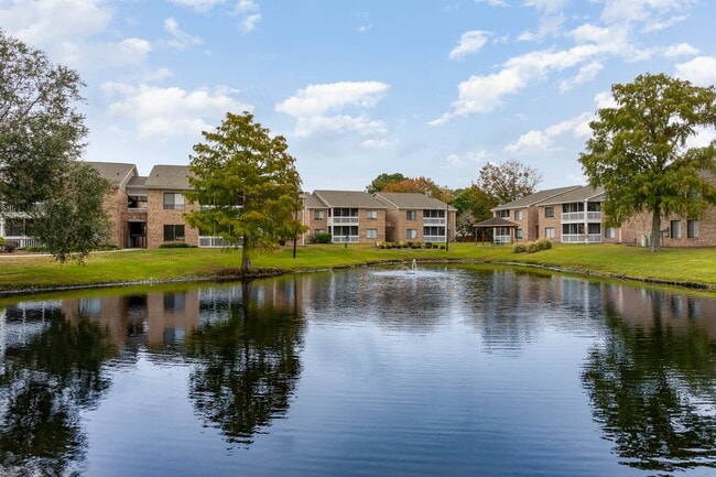 Clear Run Exterior on Lake