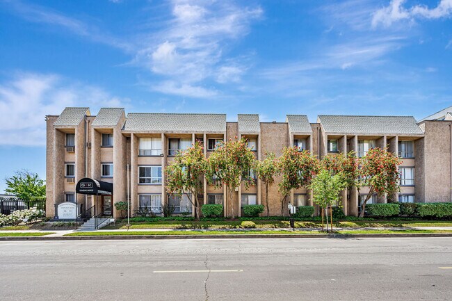 Independence Park Apartments