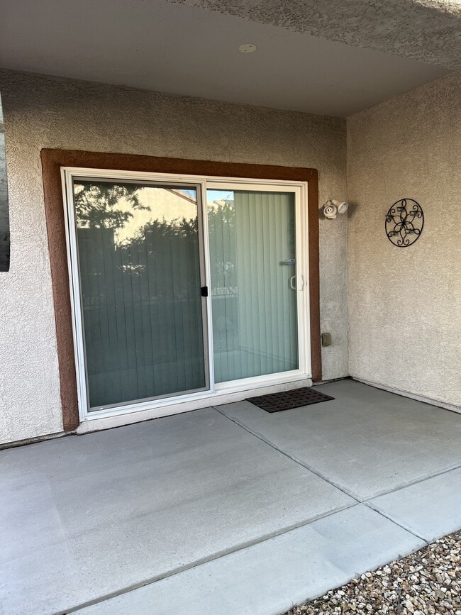 Photo - 2539 Sirius Star St