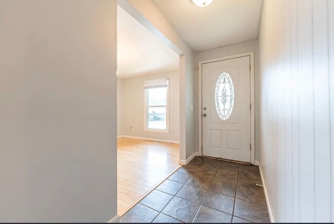 Photo - 3 Bed 2 Bath 2 Car Garage Home Available 07/01/2026!!