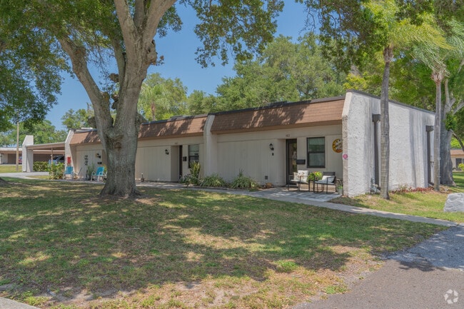 Photo - Mission Hills Condominiums