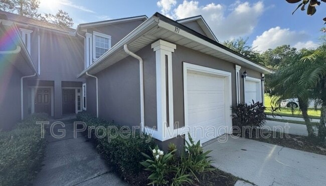 Building Photo - 771 Scrub Jay Dr