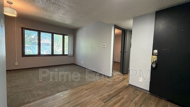 Photo - 2343 B St