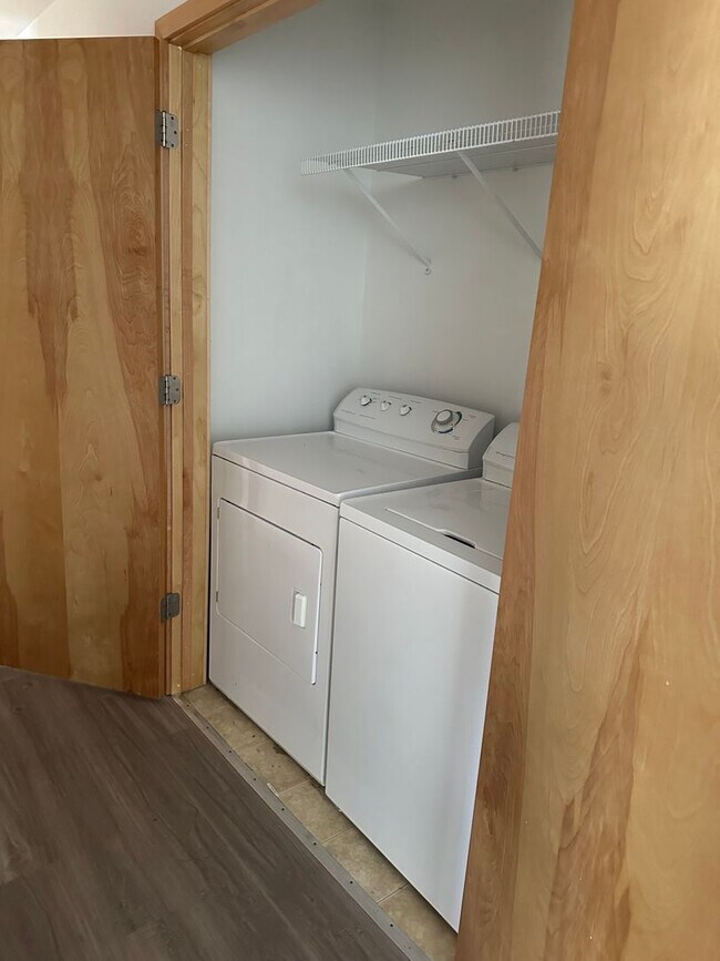 Photo - Woodland Commons Madison