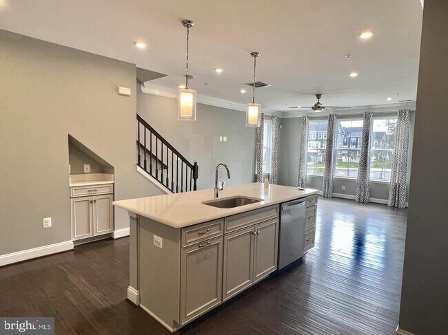 Building Photo - 1301 Foggy Turn