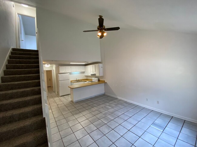 2/2 Charming Townhouse Near FSU! - 2/2 Charming Townhouse Near FSU!