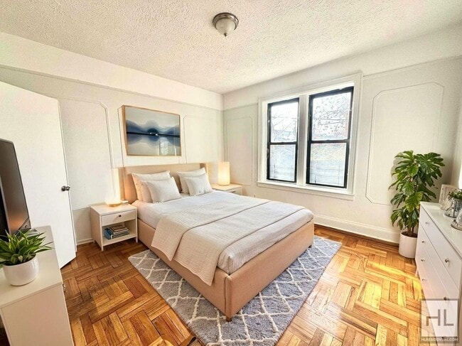 Photo - 66 STREET Unit 1