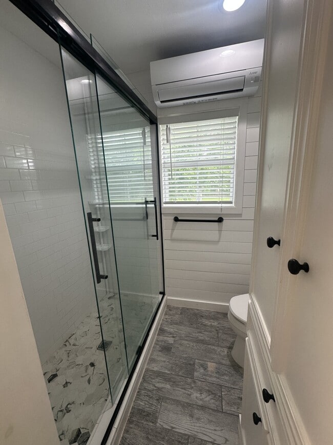 Photo - 10614 Dierking Rd