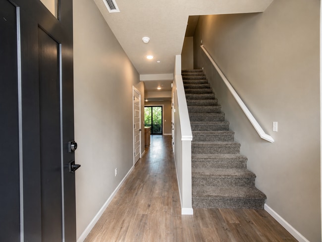 Photo - 13121 NE 71st Pl