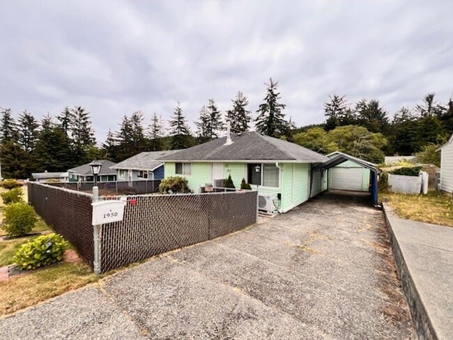 2161 - 2161 Apartment Unit 2161