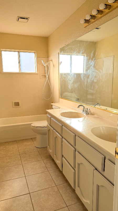 Photo - 1169 Zumstein Ct