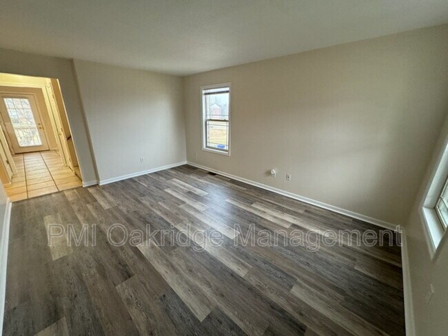 Photo - 749 Charlton Ct Unit 2