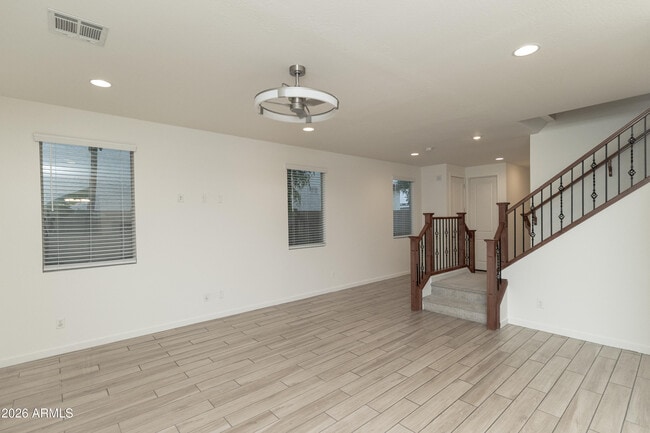 Photo - 6018 W Hartford Ct