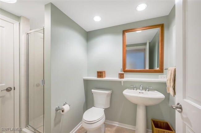 Photo - 8231 Bay Colony Dr Unidad 1004 Rental