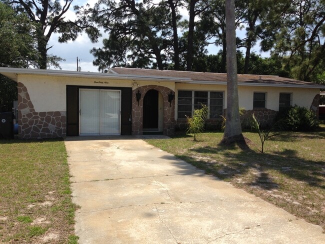 Great 3 Bedroom Home 2 blocks from Indian ... - Great 3 Bedroom Home 2 blocks from Indian ...