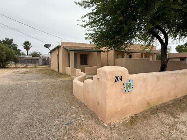 Photo - 204 E Palmdale St Unit 1