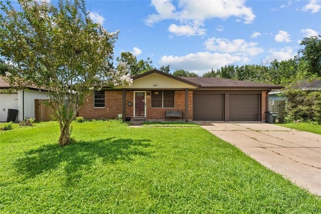 Photo - 807 Temple Dr Casa