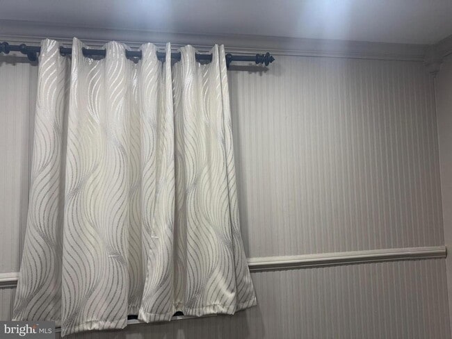 Photo - 725 W Mt Vernon St