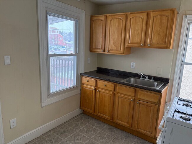 Photo - 729 W Lafayette St Unit 2