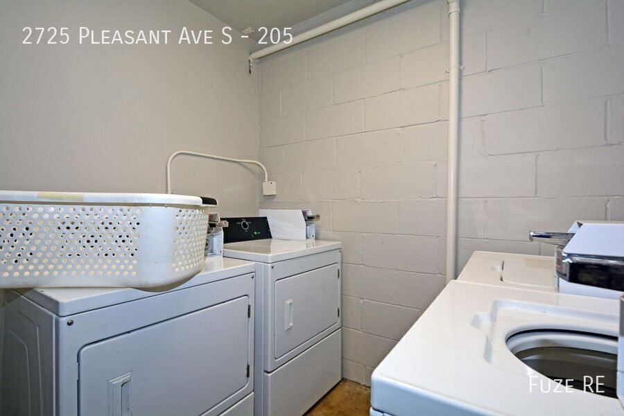 Photo - 2725 Pleasant Ave Unidad 205