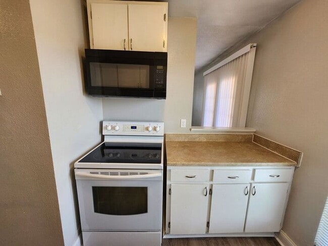 Photo - Updated 2-Bed, 1-Bath Apartment – On-Site Laundry | Move-In Special: Get 50% Off Your First Month...