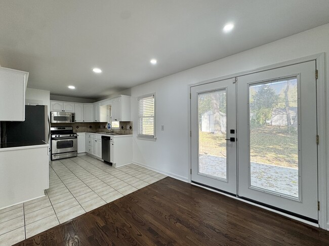 Photo - 2226 W 74th Ter