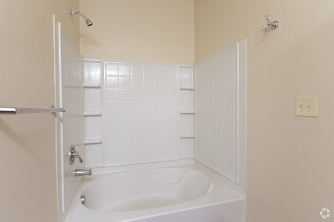 2BR,2BA - Atlanta