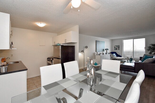 Photo - Victoria Towers