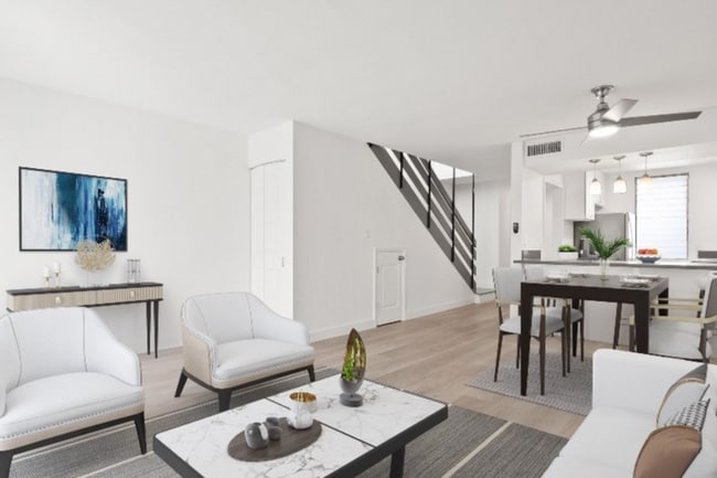 712 S Fernwood St Unit 26