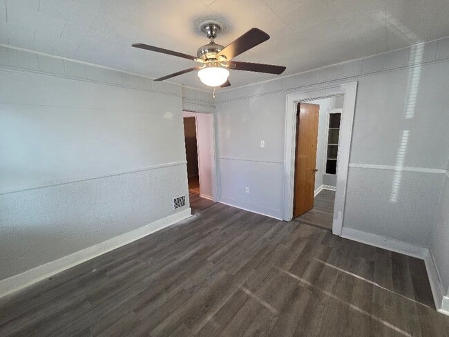 Photo - 112 Gale Ave