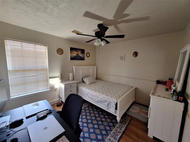 Photo - 20323 Concord Hill Dr