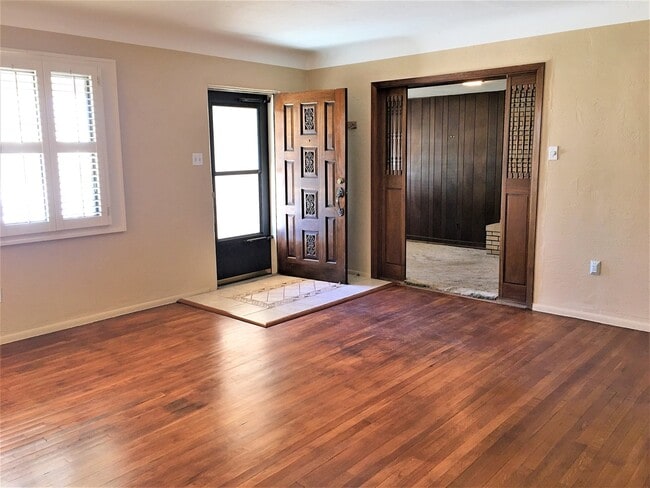 Photo - 2 Bed 1.5 Bath | Single Story | Nob Hill L...