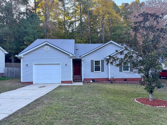 Well Maintained Ranch Style Home in Garner! - Well Maintained Ranch Style Home in Garner!