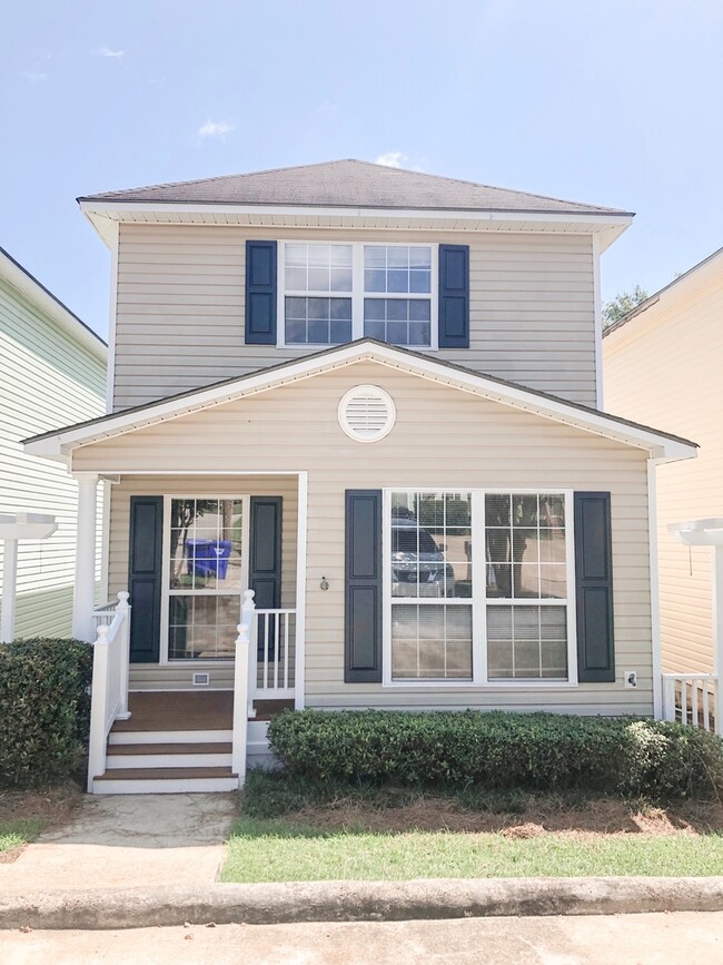 Photo - 808 Folmar St